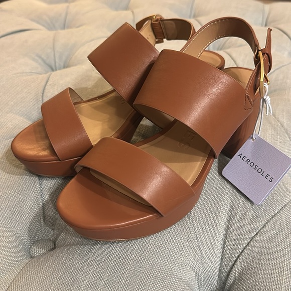 Aerosoles Platform Heels New sz 7M - Picture 3 of 5